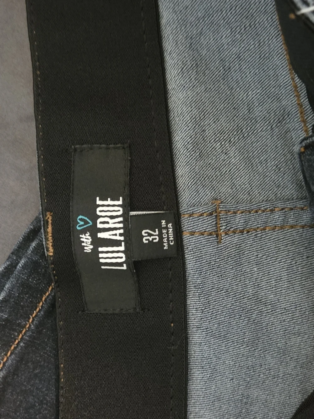 LuLaRoe Women's Skinny Jeans - Dark Blue with Contrast Stitching - Picture 5 of 5